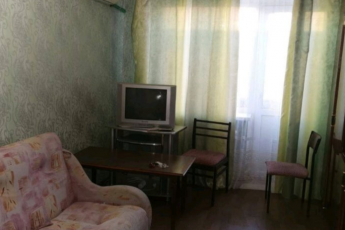 Продам 1-кімнатну квартиру, Гагарина проспект, Код: 643198/2