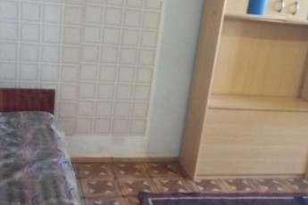 Продам 1-кімнатну квартиру, Гагарина проспект, Спортивная метро, Код: 643400/13