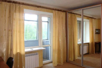 Сдам 4-х кімнатну квартиру, Центр, Код: 645280/4