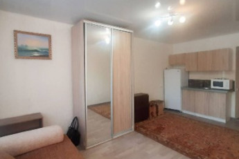 Продам 1-кімнатну квартиру, Гагарина проспект, Код: 645896/33