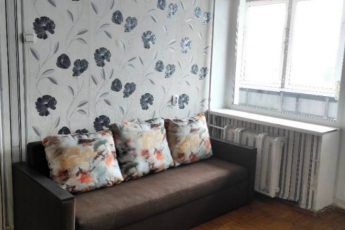 Продам 2-х кімнатну квартиру, Новые дома, Коммунальный рынок, Код: 646318/13