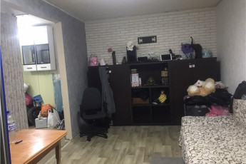 Продам 2-х кімнатну квартиру, ХТЗ, ХТЗ метро, Код: 648866/8