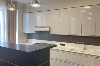 Сдам 3-х кімнатну квартиру, Центр, Код: 650038/3