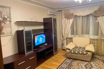 Сдам 2-х кімнатну квартиру, Холодная Гора, Холодная Гора метро, Код: 652584/4