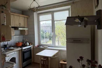 Продам 4-х кімнатну квартиру, Центр, Пушкинская метро, Код: 652900/4