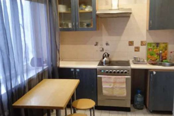 Сдам 3-х кімнатну квартиру, Рогань, Роганский ж/м, Код: 655769/5