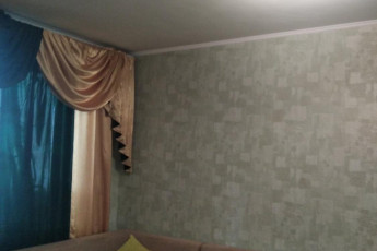 Продам 3-х кімнатну квартиру, Рогань, Горизонт, Код: 656610/4