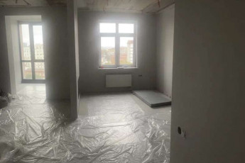 Продам 1-кімнатну квартиру в новобудові, Центр, Код: 659420/2