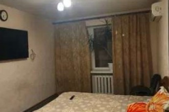 Продам 2-х кімнатну квартиру, Рогань, Восточный, Код: 660623/4