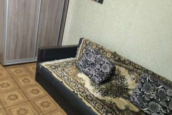 Сдам гостинку, Новые дома, Армейская метро (Советской Армии), Код: 661106/3