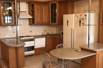 Продам 5-и кімнатну квартиру, Центр, Исторический Музей метро, Код: 664555/4