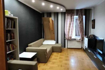 Продам 3-х кімнатну квартиру, Центр, Код: 670164/4