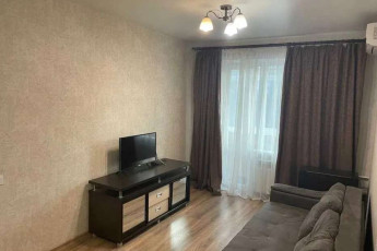 Сдам 2-х кімнатну квартиру, Сосновая Горка, Научная метро, Код: 671014/4