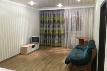 Продам 1-кімнатну квартиру в новобудові, Рогань, Код: 676338/27