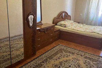 Продам 3-х кімнатну квартиру, Центральный рынок, Центральный Рынок метро, Код: 676828/3