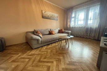 Продам 4-х кімнатну квартиру, Рогань, Роганский ж/м, Код: 679096/2