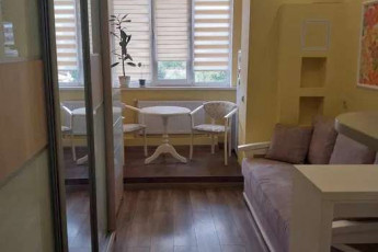 Продам 1-кімнатну квартиру, Центральный рынок, Центральный Рынок метро, Код: 684647/3