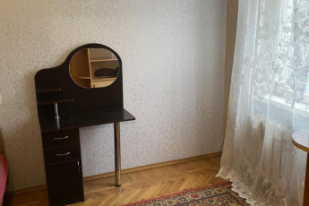 Продам 2-х кімнатну квартиру, Новые дома, Дворец спорта, Код: 684884/3