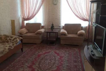 Сдам гостинку, Гагарина проспект, Защитников Украины метро (Площадь Восстания), Код: 685180/3