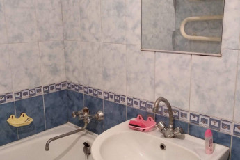 Продам 1-кімнатну квартиру, Новые дома, Коммунальный рынок, Код: 688684/4