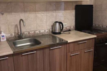 Сдам 4-х кімнатну квартиру, Гагарина проспект, Защитников Украины метро (Площадь Восстания), Код: 692203/2