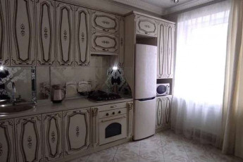 Сдам 3-х кімнатну квартиру, Центр, Архитектора Бекетова метро, Код: 698526/1