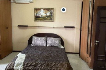 Сдам 3-х кімнатну квартиру, Центральный рынок, Код: 700413/4