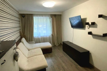 Продам 2-х кімнатну квартиру, Новые дома, Дворец спорта, Код: 702949/16