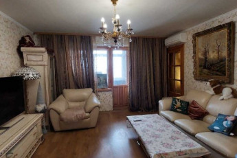 Продам 4-х кімнатну квартиру, Новые дома, Коммунальный рынок, Код: 702949/32