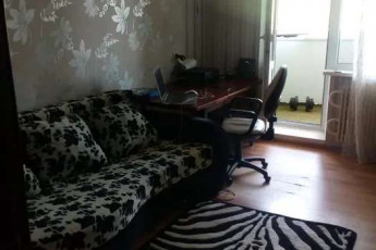 Продам 3-х кімнатну квартиру, Новые дома, Коммунальный рынок, Код: 703257/3