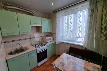 Сдам 3-х кімнатну квартиру, Новые дома, Маршала Жукова метро (Дворец спорта), Код: 708120/2