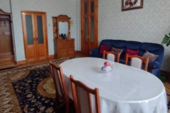 Продам 3-х кімнатну квартиру, Центральный рынок, Код: 709093/3