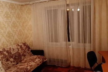 Продам гостинку, Гагарина проспект, Защитников Украины метро (Площадь Восстания), Код: 717815/2