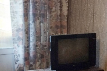 Продам 2-х кімнатну квартиру, Новые дома, Дворец спорта, Код: 725926/5