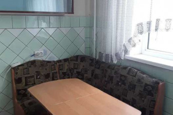 Сдам 4-х кімнатну квартиру, Гагарина проспект, Код: 731352/1