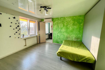 Продам 2-х кімнатну квартиру, Центральный рынок, Код: 742377/4