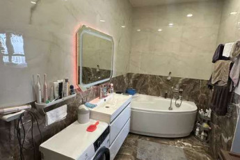 Продам 3-х кімнатну квартиру в новобудові, Центр, Исторический Музей метро, Код: 754640/1