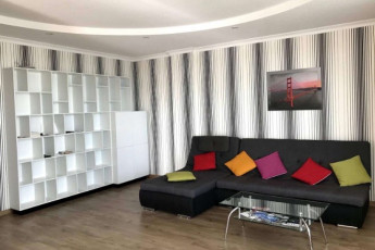 Сдам 1-кімнатну квартиру, Центр, Код: 755350/7