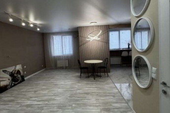 Продам 1-кімнатну квартиру, Новые дома, Маршала Жукова метро (Дворец спорта), Код: 756296/3