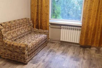 Сдам гостинку, Новые дома, Армейская метро (Советской Армии), Код: 756500/3