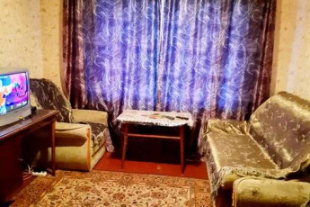 Сдам гостинку, Новые дома, Армейская метро (Советской Армии), Код: 757817/4