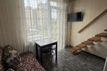 Продам 2-х кімнатну квартиру, Центр, Университет метро, Код: 758083/1