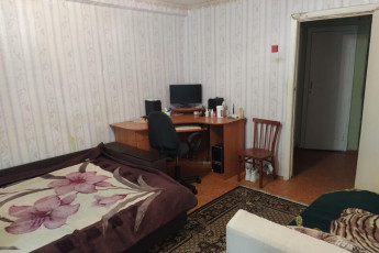 Продам 3-х кімнатну квартиру, Дергачевский р-н, Солоницевка пгт., Код: 760382/2