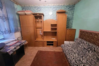 Продам 1-кімнатну квартиру, Центр, Код: 764559/2