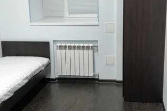 Сдам гостинку, Центр, Университет метро, Код: 770408/2