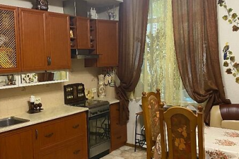 Продам 2-х кімнатну квартиру, Центр, Код: 790730/1