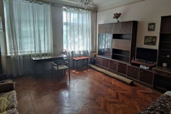 Продам 3-х кімнатну квартиру, Центр, Код: 796629/3