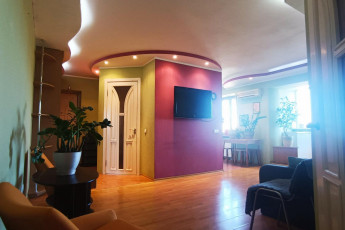 Продам 3-х кімнатну квартиру, Центральный рынок, Код: 796719/11