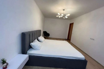 Продам 2-х кімнатну квартиру, Новые дома, Армейская метро (Советской Армии), Код: 797099/1