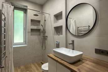 Продам 2-х кімнатну квартиру, Центр, Код: 797344/3